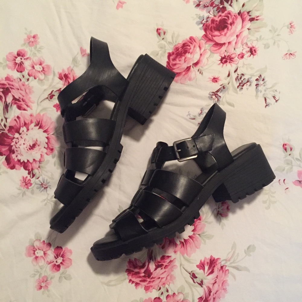 Black platform sandals